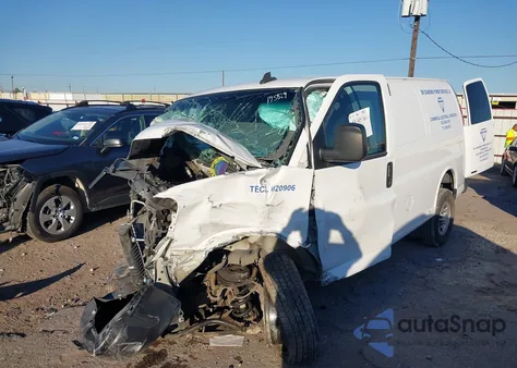 2021 Chevrolet Express Cargo Rwd 2500 Regular Wheelbase Wt из США, поврежденный, VIN 1GCWGAFP2M1197432